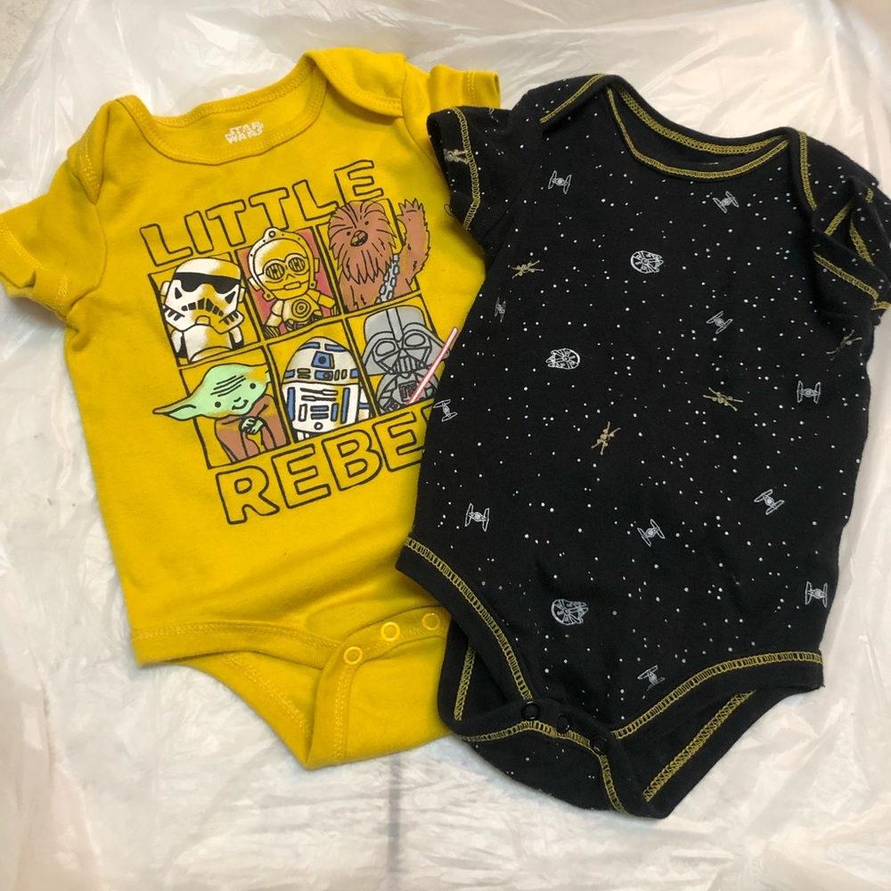 Disney Starwars baby onesies 3-6 m